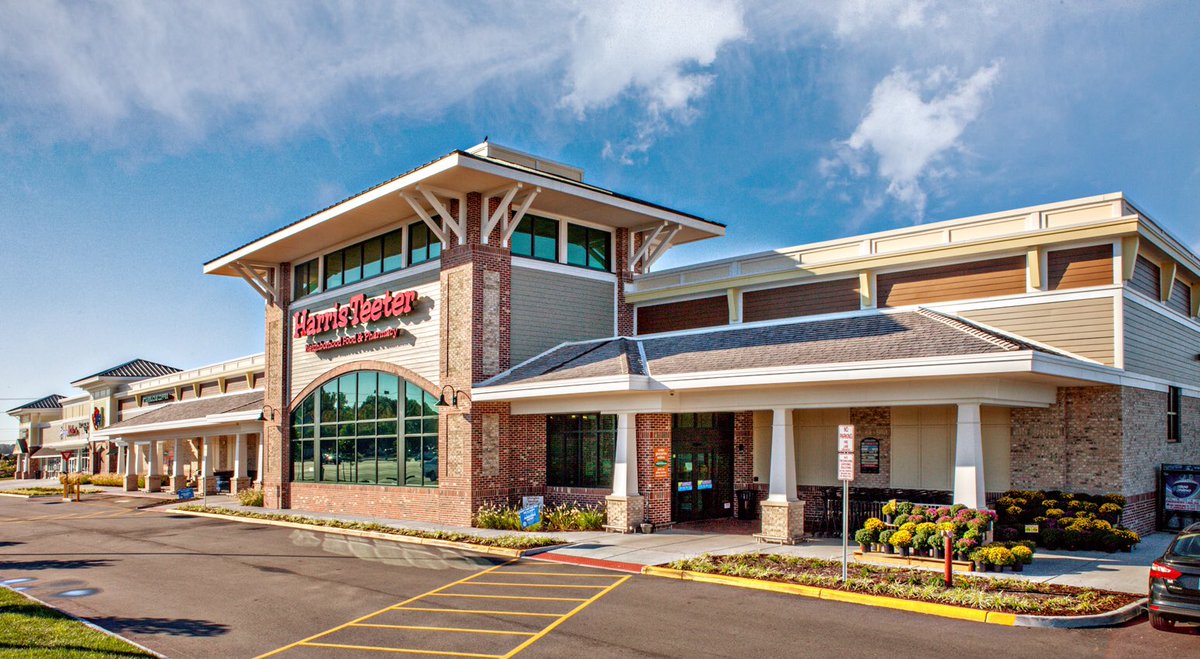 CWW_VB's tweet image. #ThankYou @HarrisTeeter at Sandbridge Commons in #VirginiaBeach for donating a fruit and cheese platter for our #PromEvent !! #givingback
