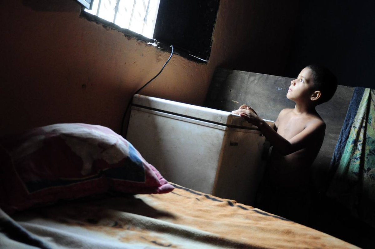 ElNacionalWeb's tweet photo. Aumentan en 50% medidas de abrigo a niños por falta de comida en los hogares https://t.co/MPH4uagD6G  https://t.co/GTq5E80aUm