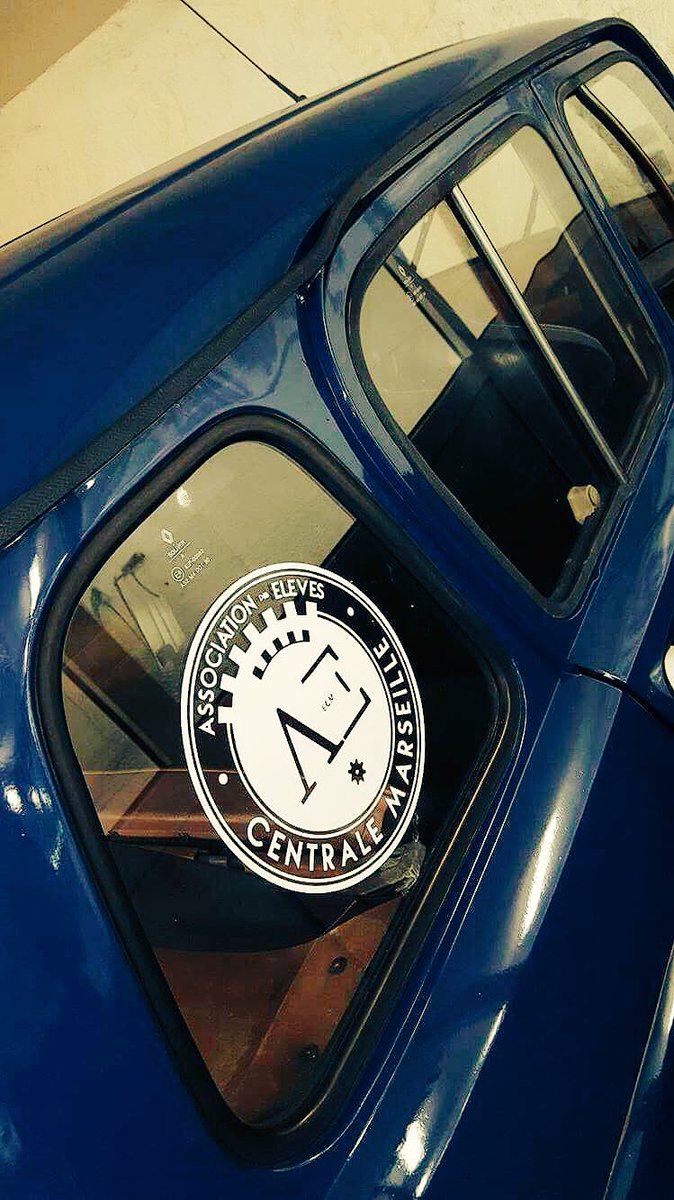 Fiers d'avoir pu contribuer au projet <a href="/4L_Trophy/">4L Trophy Officiel</a> d'un centralien via les appels à projets financés grâce à notre partenaire <a href="/BNPParibas/">BNP Paribas Group</a> !