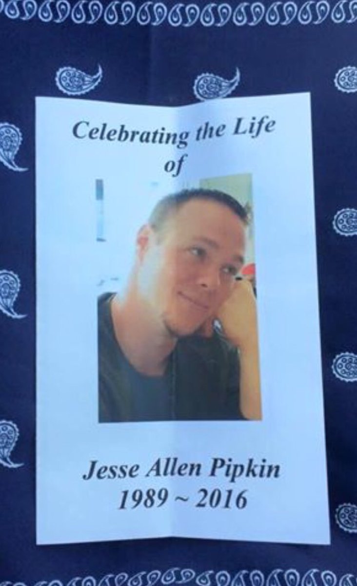 Bailey_Marie44's tweet photo. A year ago today,I was forced to wake up &go say goodbye to my brother for the last time.. #FlyHighJesse 💙🏍Our family will never be the same https://t.co/oOYfGjqbuc