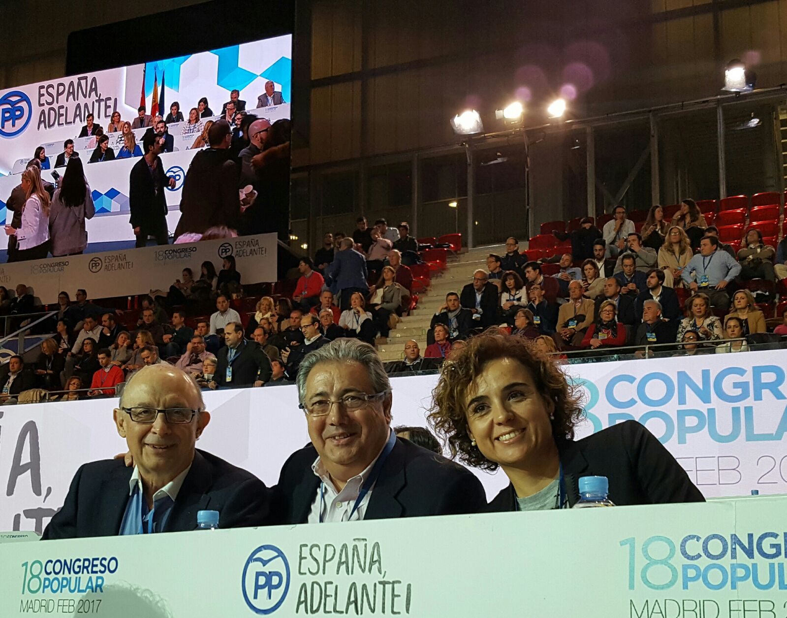 El hilo de Mariano Rajoy - Página 5 C4ZScgwXAAERxXD