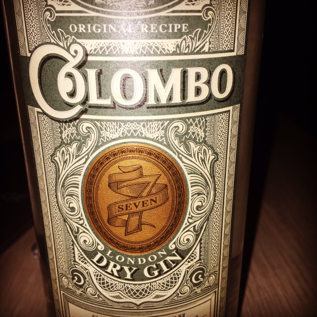 biggzio's tweet photo. Special Edition Gin #ColomboSeven @JetwingHotels one of the best rooftop bars in town https://t.co/ydaksC7q1N