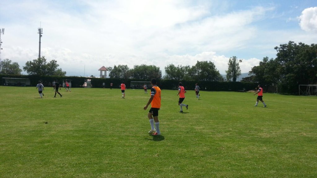 JuventusFCQuito's tweet photo. 35" de partido y la #Juve sigue ganando a #NewEngland por la Liga Santa Inés https://t.co/Sio5itdWgH