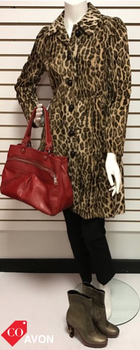 consignmentorig's tweet photo. Winter outfit styled by our Avon location! #consignmentshop https://t.co/gcZj7N5O1t