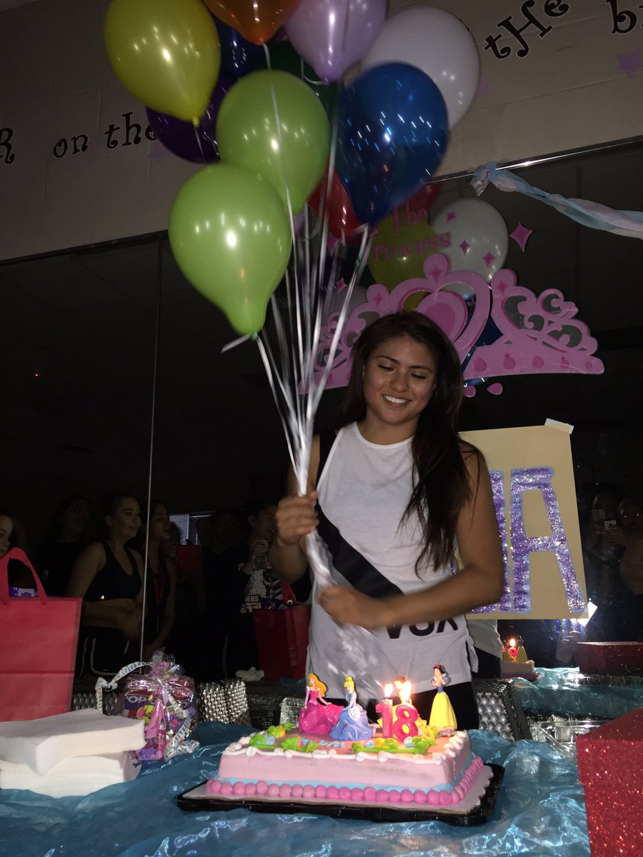 SterlingStars's tweet photo. Happy birthday to our phenomenal Captain, Paola👑🌟🎉🎊🎂 https://t.co/Mypy4QrMUw