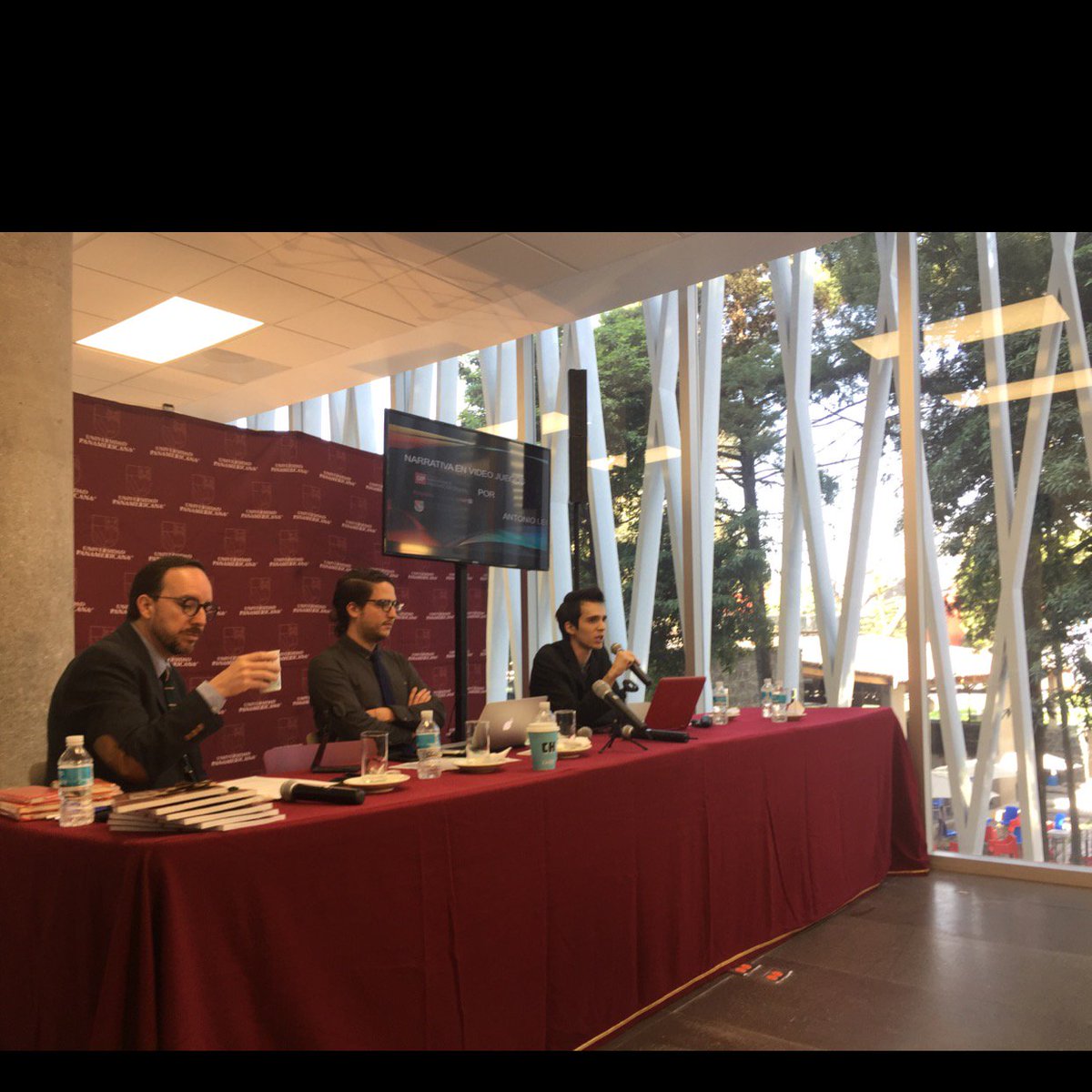 loaprendiconKar's tweet photo. Coloquio #narrativa @PosgradosCom_UP @UPMexico gran evento. Felicidades https://t.co/uedYI9cFfn