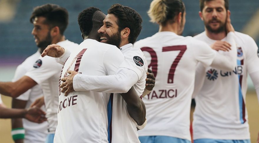 4' de 4 
Tebrikler Trabzonspor
#Trabzonspor 🔴🔵