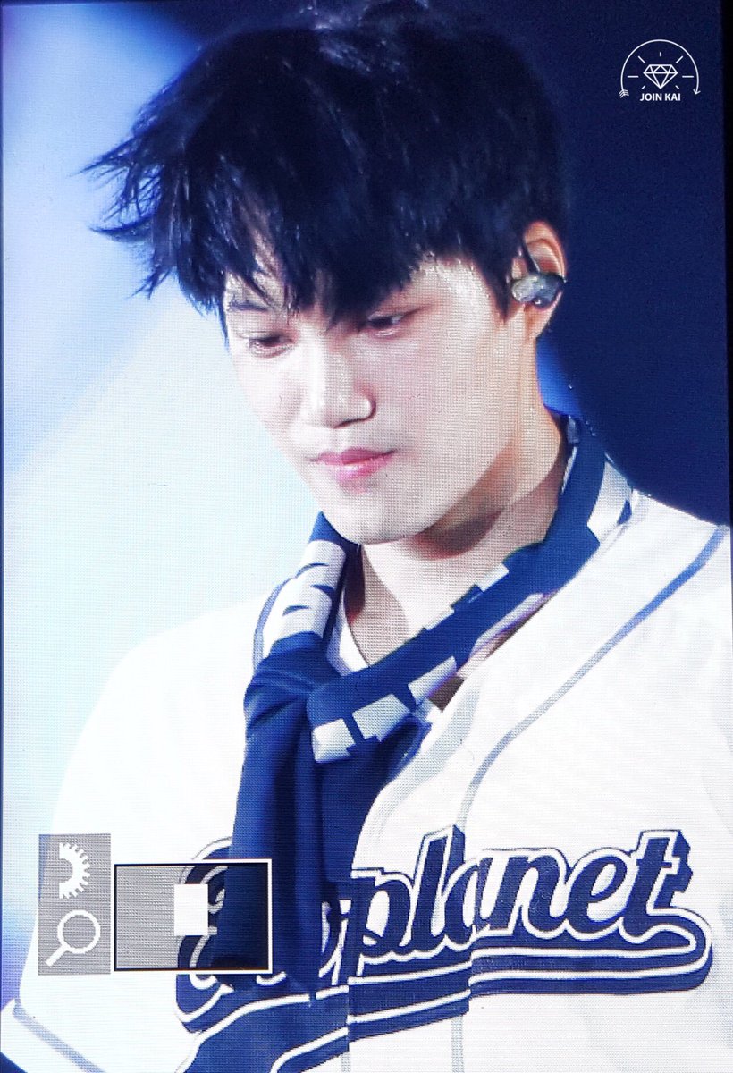 JoinKai0114's tweet photo. #카이 #김종인 170211 The EXO'rDIUM in HK https://t.co/EApIxSDSiw