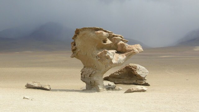 "#Bolivien. Wo einem die Luft weg bleibt." Toller @KuoniGroup #Reisebericht von <a href="/clfmueller/">Claudia Müller</a> &amp; @svendriesen elsewhere.kuoni.ch/de/bolivien-re… #Bolivia