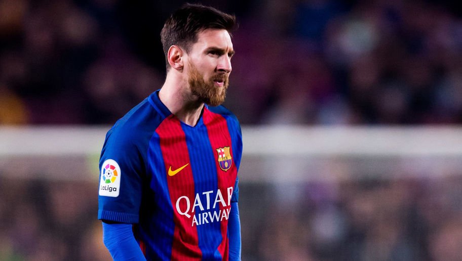 AnaRiv8's tweet photo. Comienza la 2da parte esperando gol del mejor del mundo #Messi #MSNForever #AlavesFCB https://t.co/1wU8Q1MPPT
