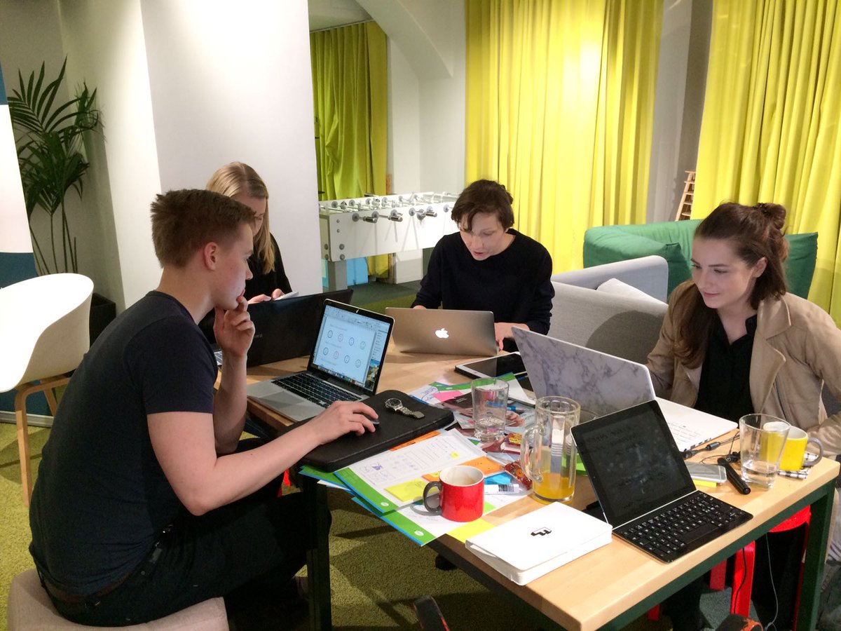 franticcom's tweet image. Still hacking strong! 💪 #HealthHack2017 @pfizer #pfizerfinland #savuttomuudenpuolesta #UI_com @ui_com