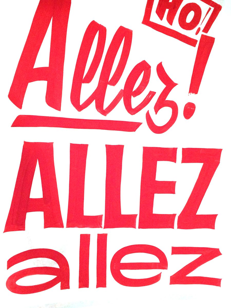 mauditemathilde's tweet photo. #Backtobasics Hélène Marian #freestyle et free hand dans #tpsessions avec ses boulimies de lettrages #lettering #gogogo #PAF https://t.co/GZBedWdmSj