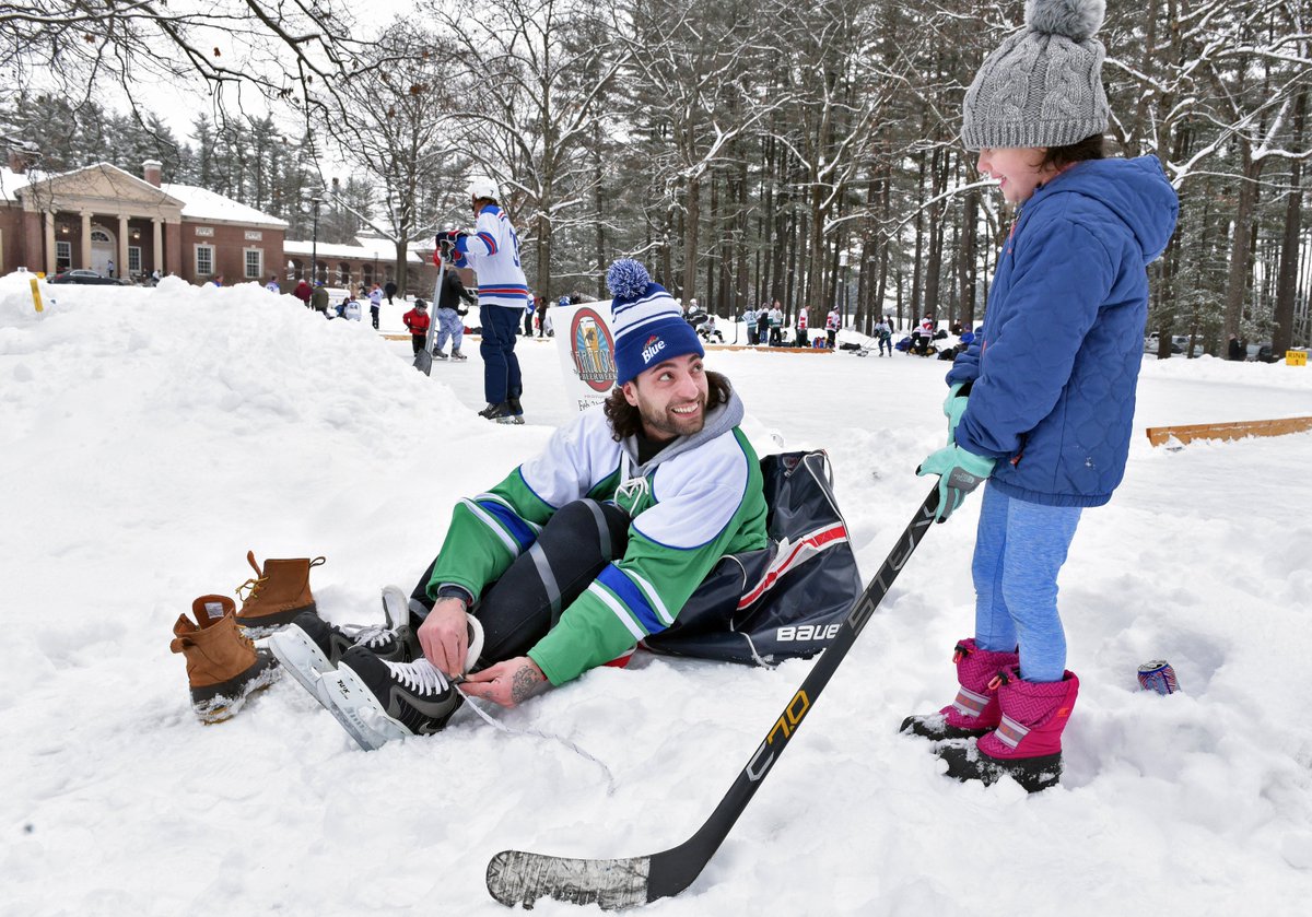 jcdannibale's tweet photo. Teams compete in the Saratoga Frozen Springs Classic Pond Hockey Tournament at Saratoga Spa State Park in Saratoga Springs, NY. https://t.co/2salh0w1Rr