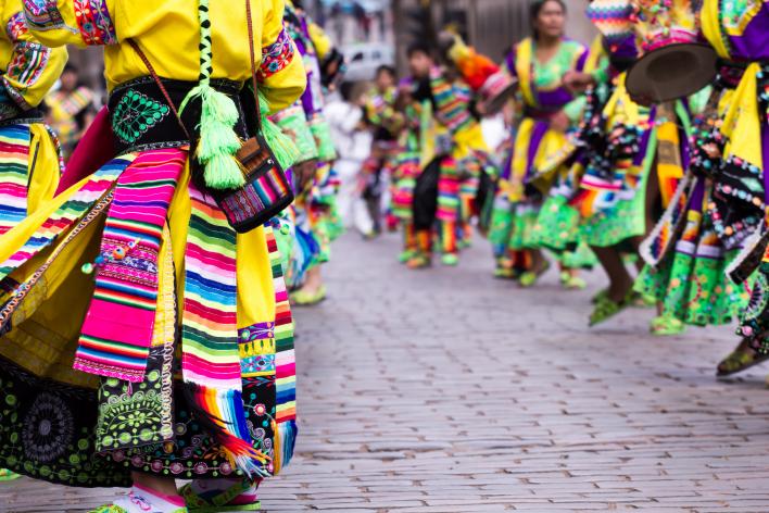 bajandoalsur's tweet photo. ¿Por qué unirnos en la defensa de la diversidad cultural? https://t.co/tZ4DFGpCkr @EspacioOEI #ReDiversa https://t.co/NcsIWldq0U
