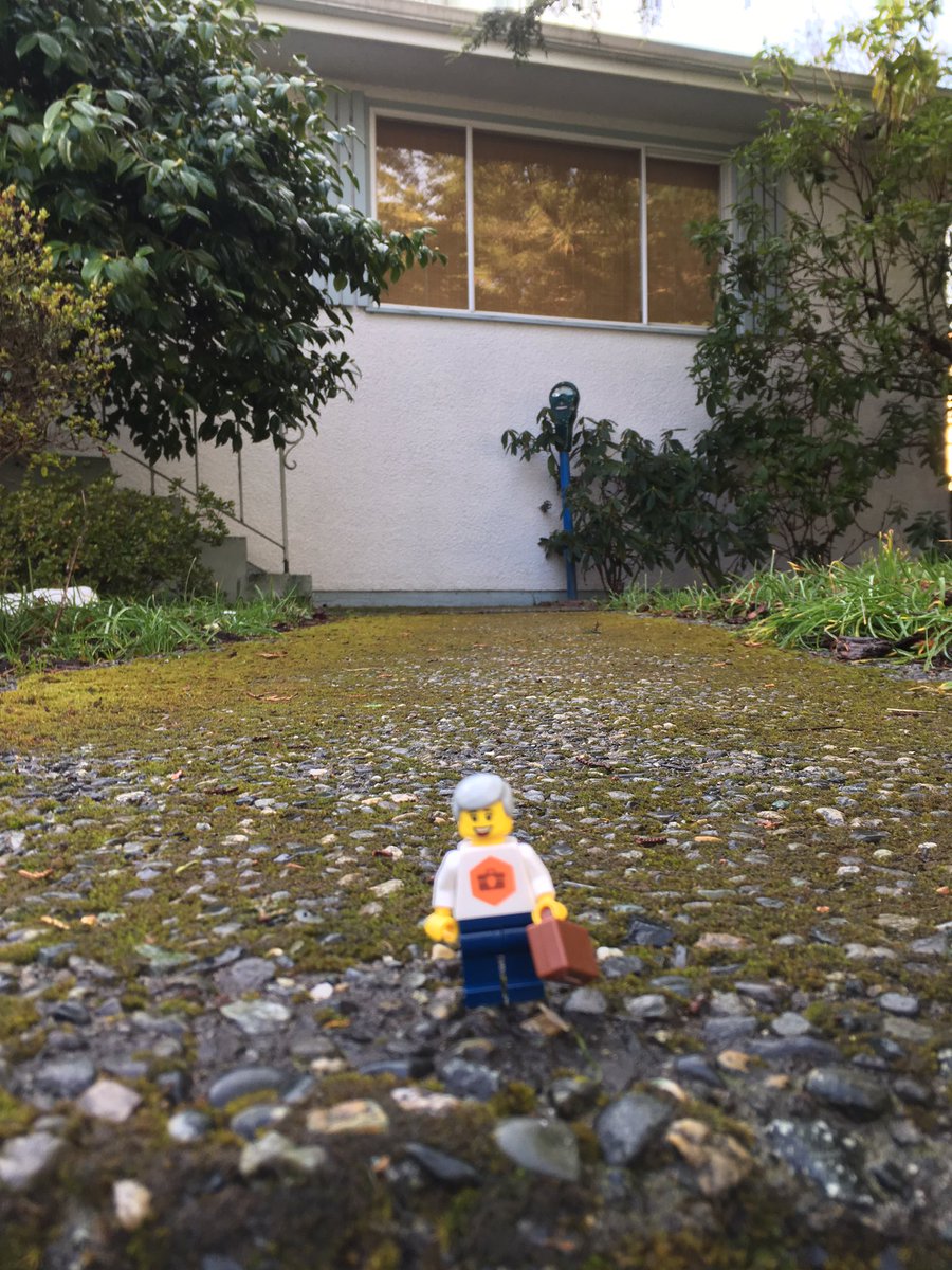 echosecrob's tweet image. And it begins. #echosec Off to #esri #fed-gis see ya in DC