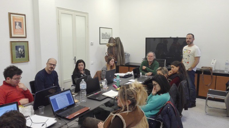 MarioTobino's tweet photo. Scuola di #Narrazione #MarioTobino. Oggi la lezione di #GiulioLeoni dedicata al racconto. https://t.co/ESgiVJ0hXI