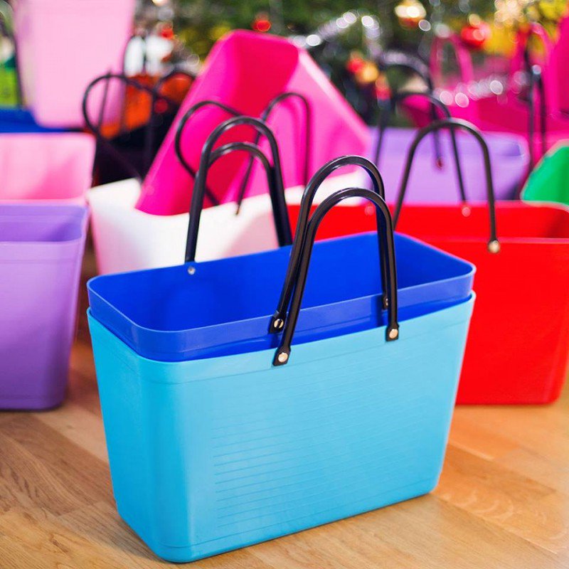 <a href="/olikacl/">Olika</a> es una tienda de diseño Escandinava que reúne marcas nuevas y objetos de diseño traídos de Suecia, Finlandia, Noruega y Dinamarca.
