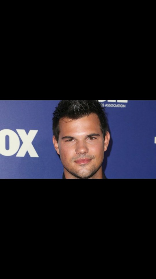 Happy birthday Taylor lautner 