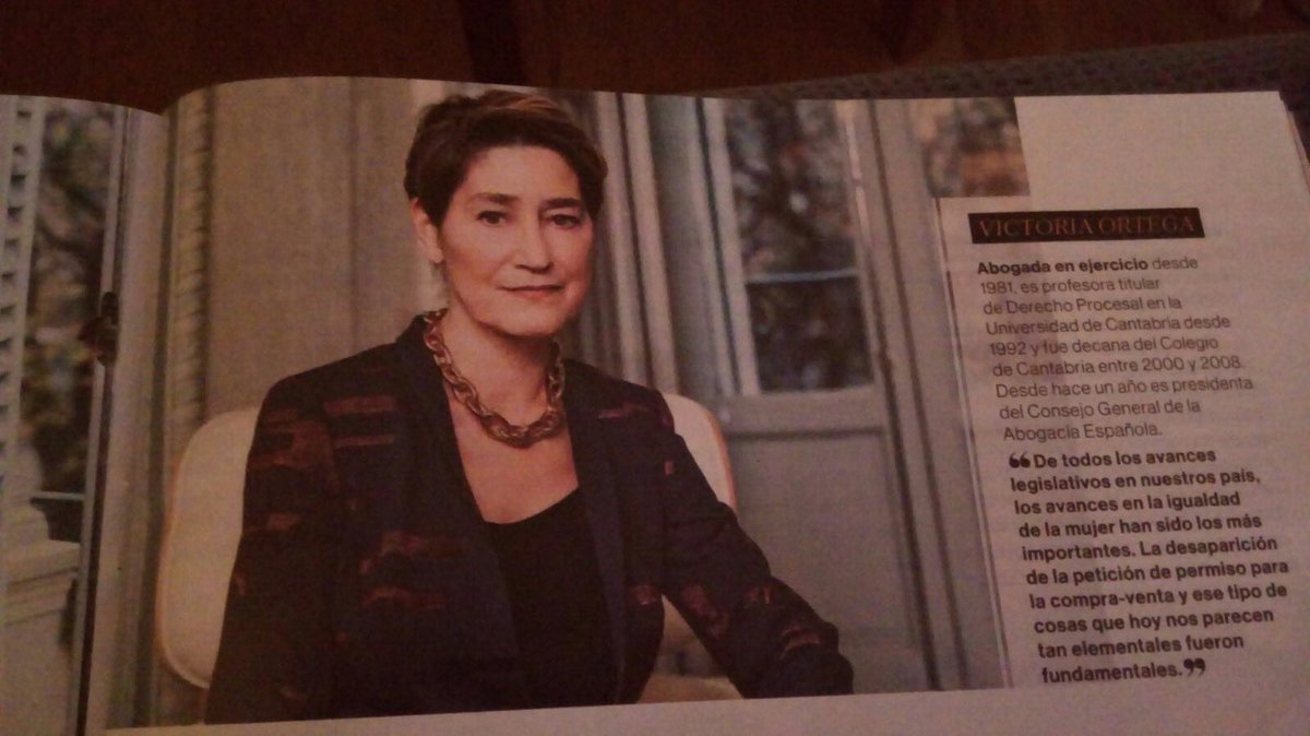 Abogacia_es's tweet photo. Abogadas. Luchadoras con la ley en la mano. En la revista @Mujerhoy https://t.co/bwWSywtkKL