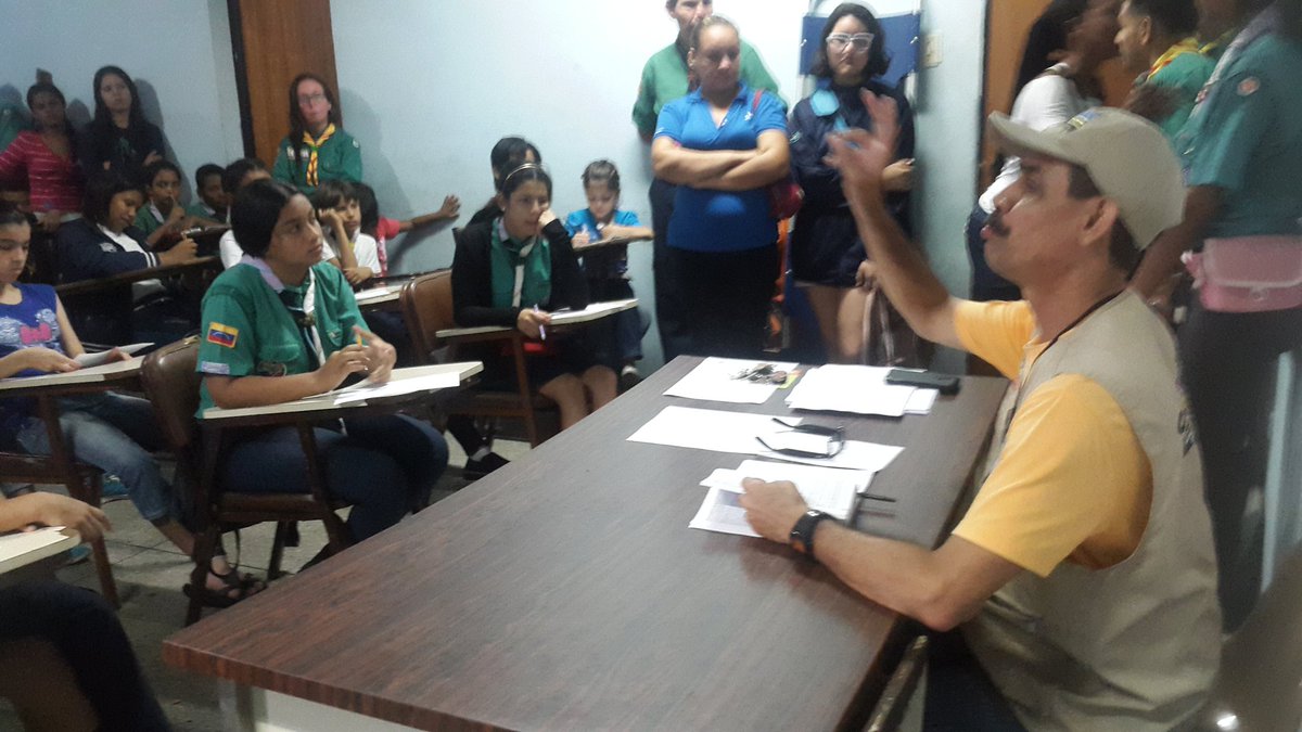 mbastidas65's tweet photo. Taller dictado por @cmdnapc  a los Boy Scauts en materia de Lopnna segun instrucciones del Alcalde @jcbu72 https://t.co/5LepicRtB2