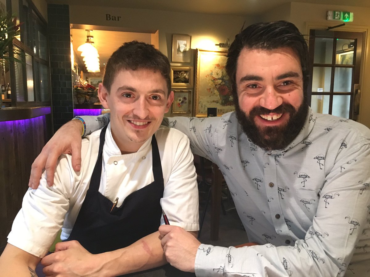 DottysKitchin's tweet photo. Creating the most awesome children's menu at The Anchor #changethemenu #inspiringaloveoffood https://t.co/gVbQoAPZFJ