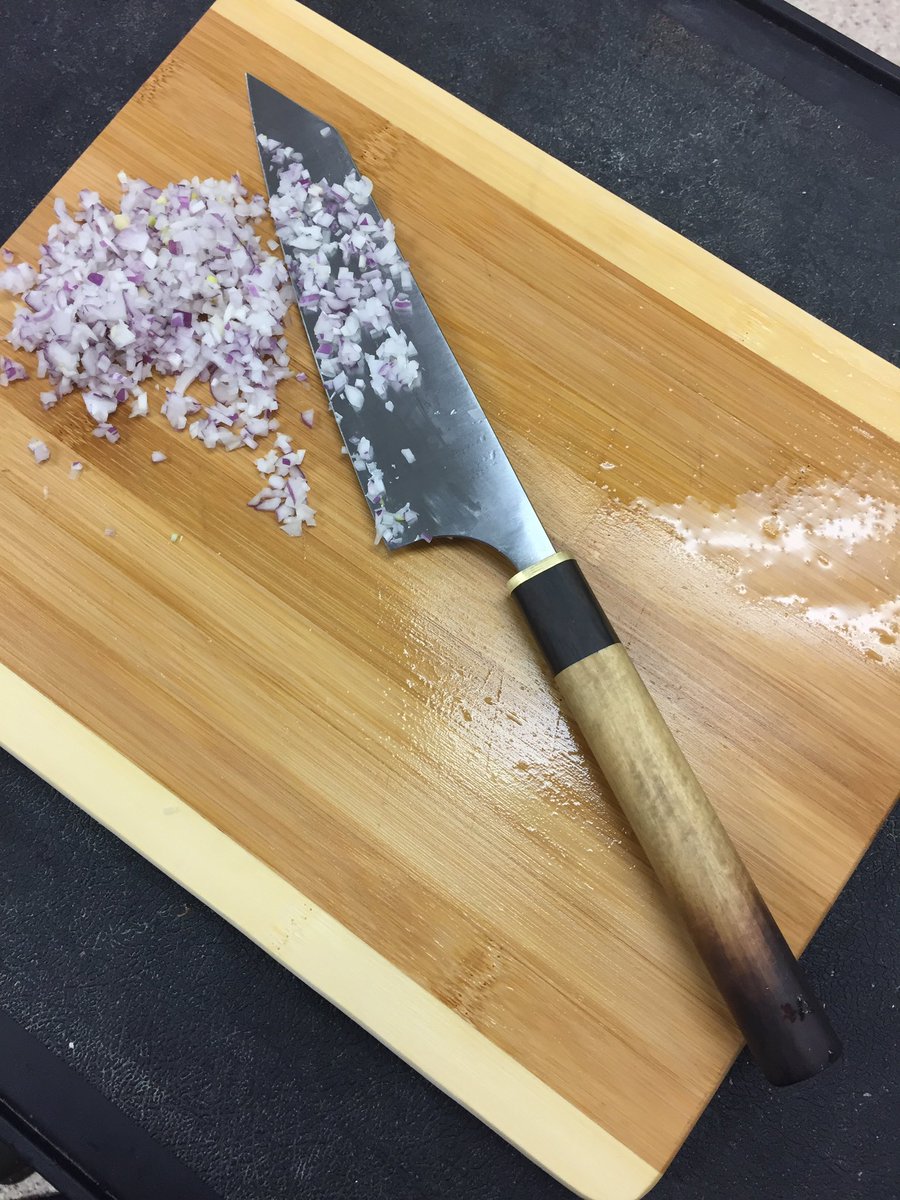 Cookingcaptian's tweet photo. @MadHouseVinegar #staysharp https://t.co/TSUUCgUagA
