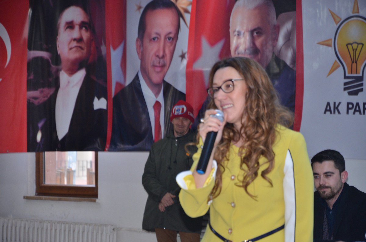 Sistem Değişikliğine Padişahlık Diyorlar.
Allah Aşkınıza Hangi Padişahı Millet Seçti?
11.02.2017/56.Genişletilmiş İl Danışma Mcl. Toplantisi