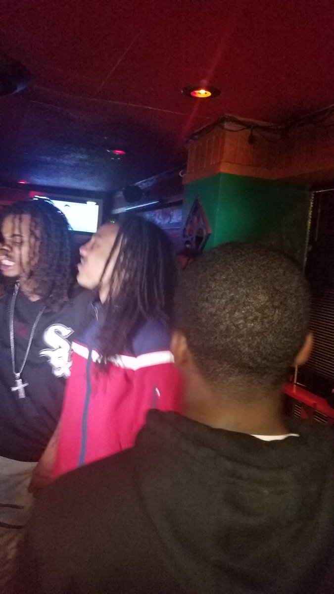 Inta_Tain's tweet photo. @TheReal_BigIzzy @Official_Keyani @MIKEY_DOLLAZ_ @ILWILL_ ♨♨♨♨♨♨♨♨❤❤❤❤❤❤❤🎤🎤🎤🎤🎤🎤🎤🎤I LOVE YALL! THANKS FOR GETTING LITTY #INTATAINSBDAYCONCERT https://t.co/d9TTr0qDYx