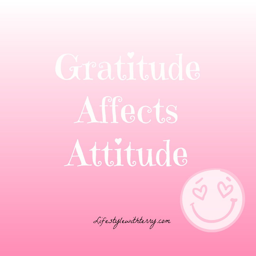 TOrozco210's tweet photo. Be grateful for the little things in life. #blogger #motivationalblogger #lifestyleblogger https://t.co/d9lSLJhakr
