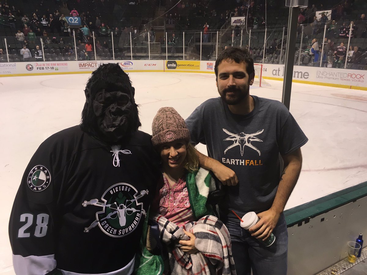 RingThatBeall's tweet photo. Gorilla Grodd's favorite #AHL team the #TexasStars didn't win tonight but Grodd will reign supreme on #TheFlash this Tuesday! #RingThatGrodd https://t.co/zlkhGPQmKH
