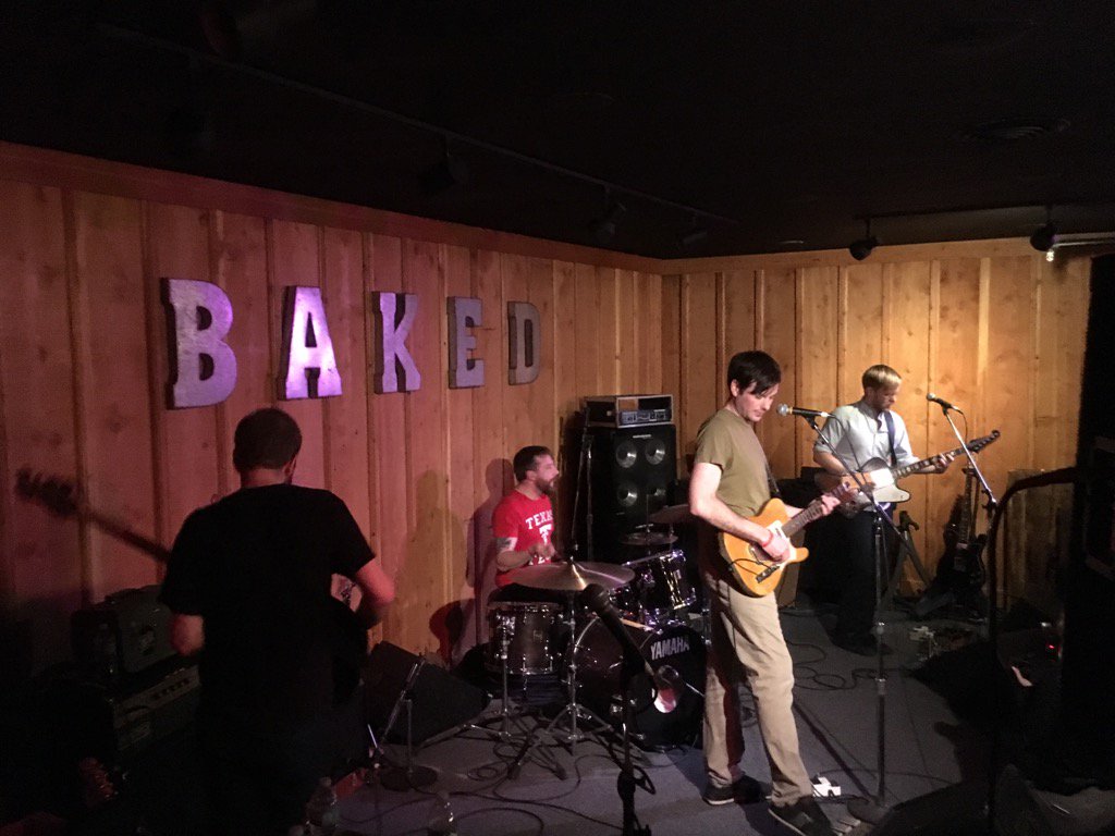 Troubled Hubble is killing it at <a href="/moellermondays/">Moeller Nights</a> #gasfeedandseed Whoa!