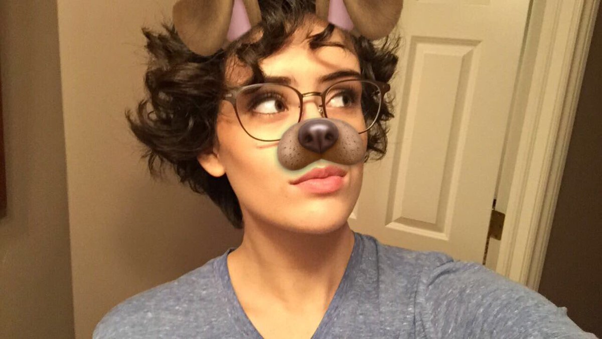 nihilisims's tweet image. this filter makes every single pimple and acne scar that i have disappear