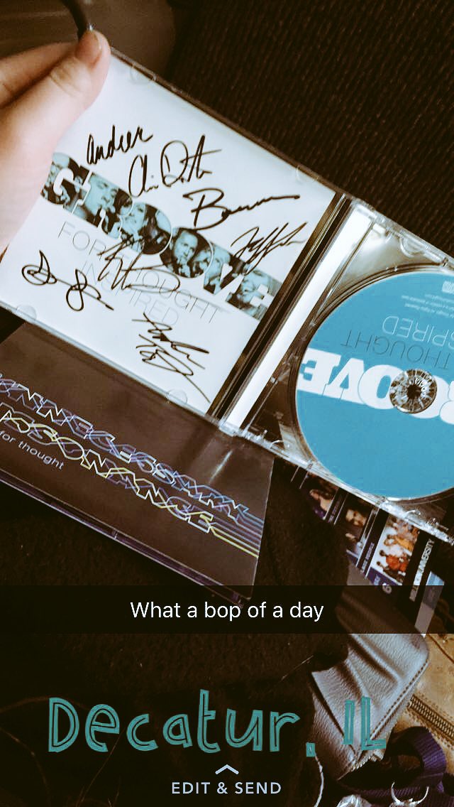 Sarahmarie3750's tweet photo. ''Twas a great day #vocaljazz #grooveforthought #whatabop https://t.co/IvghkXTBcS