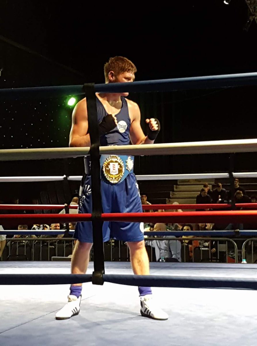 Gunner Ryan Fillingham wins England Title Belt @ 64kg on a fantastic night for Army Boxing.