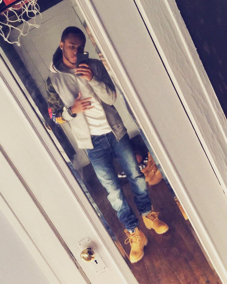 TeeO_7's tweet photo. #LONGLIVEANTONYHENDERSON π€π½ #TONEWAY π€π½ https://t.co/Gd8JIUU3kk