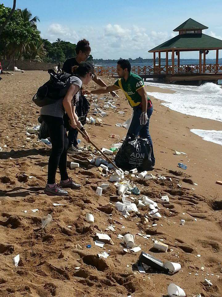 COMESTUR's tweet photo. Les invitamos a ser parte de la solución. Sumate al trabajo por un mejor país! #COMESTUR #PiensaVerde #MedioAmbiente #rd🇩🇴 🍃🌴🌎 https://t.co/XUUPbVKY2l