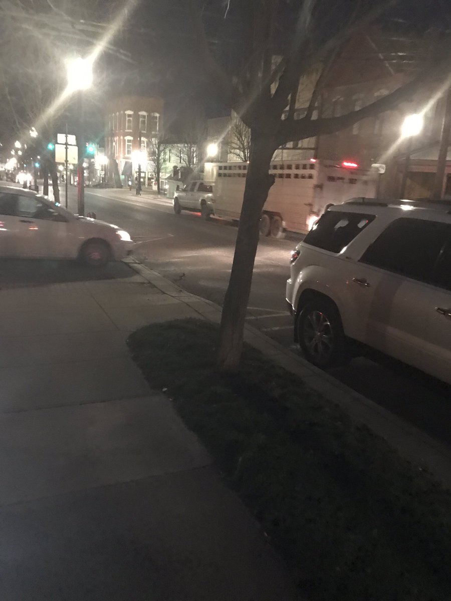 CoachA8's tweet photo. @WHWellnes Night out in Barnesville. #StretchedLimo. https://t.co/7U8Jm8L1oZ