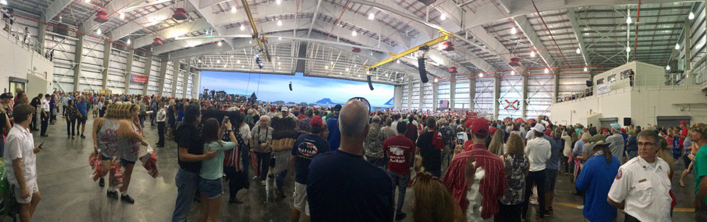 How NOT to fill a hangar. #TrumpRally #Melbourne #PoorAttendance