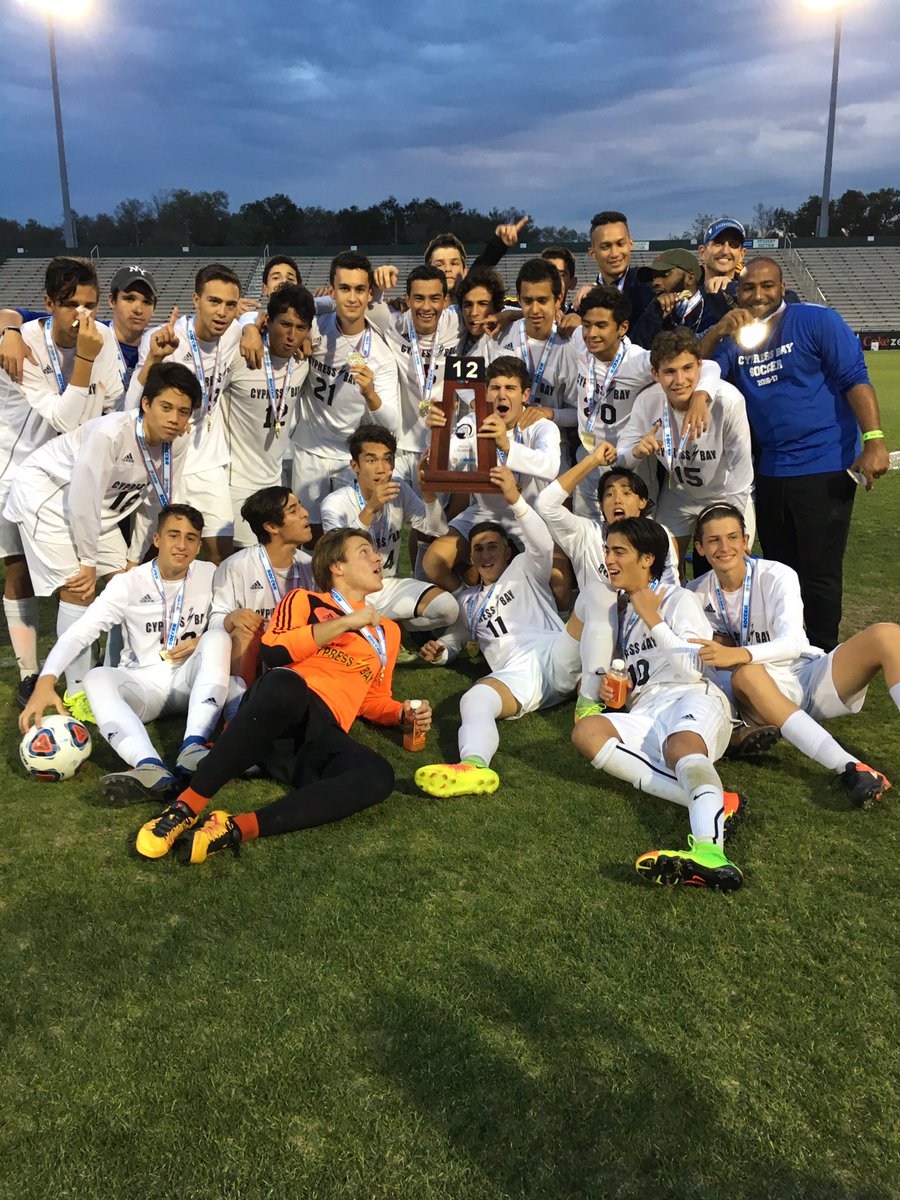 beccalopezzz's tweet photo. blessed to have witnessed a beautiful dub by these amazing boys. Congratulations boys, you did it. #Allfor12 #morepicscomin๐๐ผ๐ผ ๐๐ https://t.co/NIUvJwbkgt