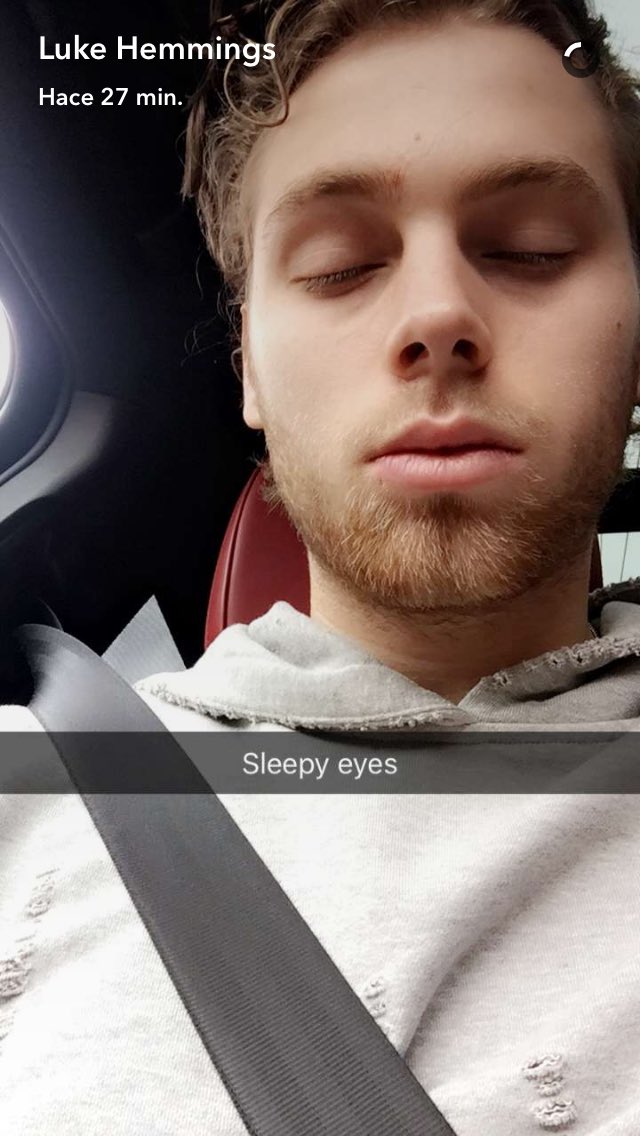 5SOS South Africa tweet media