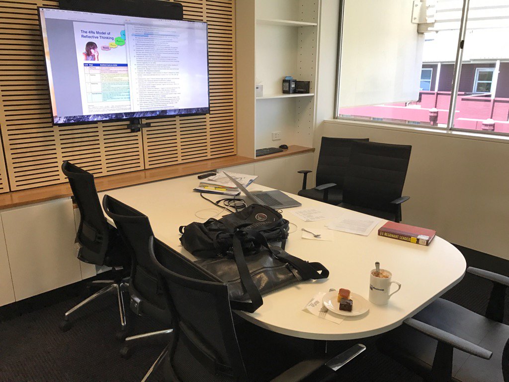 SeamusKay's tweet photo. MBA Sunday. Coffee and cake makes it sooo worthwhile. @QUTMBA https://t.co/mDW27S1HQv
