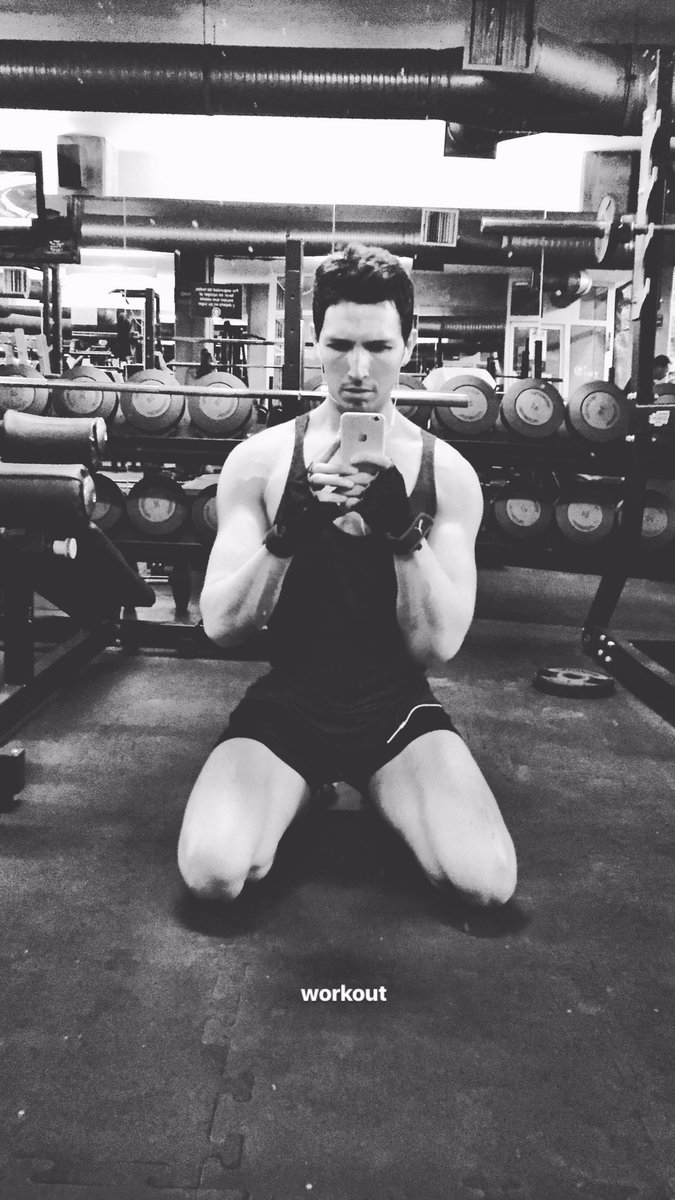 jaimecp17's tweet photo. #workout #fuckingniceworkout #focus #saturday #startingtofeellikemyselfagain https://t.co/sKBY8qBPmL