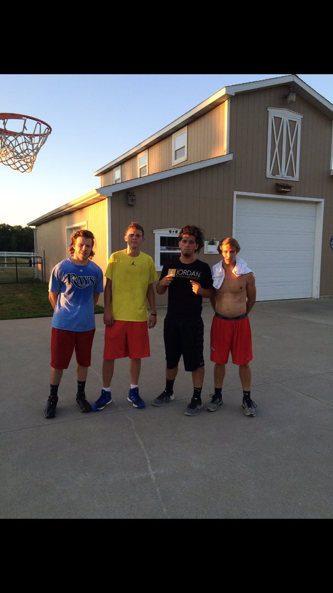 NIBAhoops's tweet photo. Presenting NIBA's past four champions after the league opener today🥇🥇🥇🥇 https://t.co/DKG691tdO9