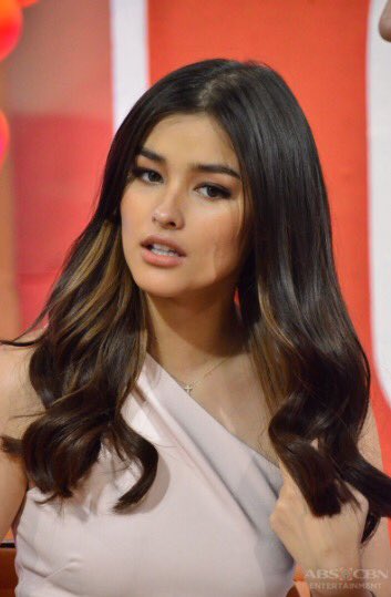 HQBoangers's tweet photo. #MyExAndWhysHello100M 

This stunning beauty wants to be slimed! Let's keep on voting!
https://t.co/xQI7Gw39u5

#LizaSoberano #KCAPinoyStar https://t.co/C0R5EniA5J