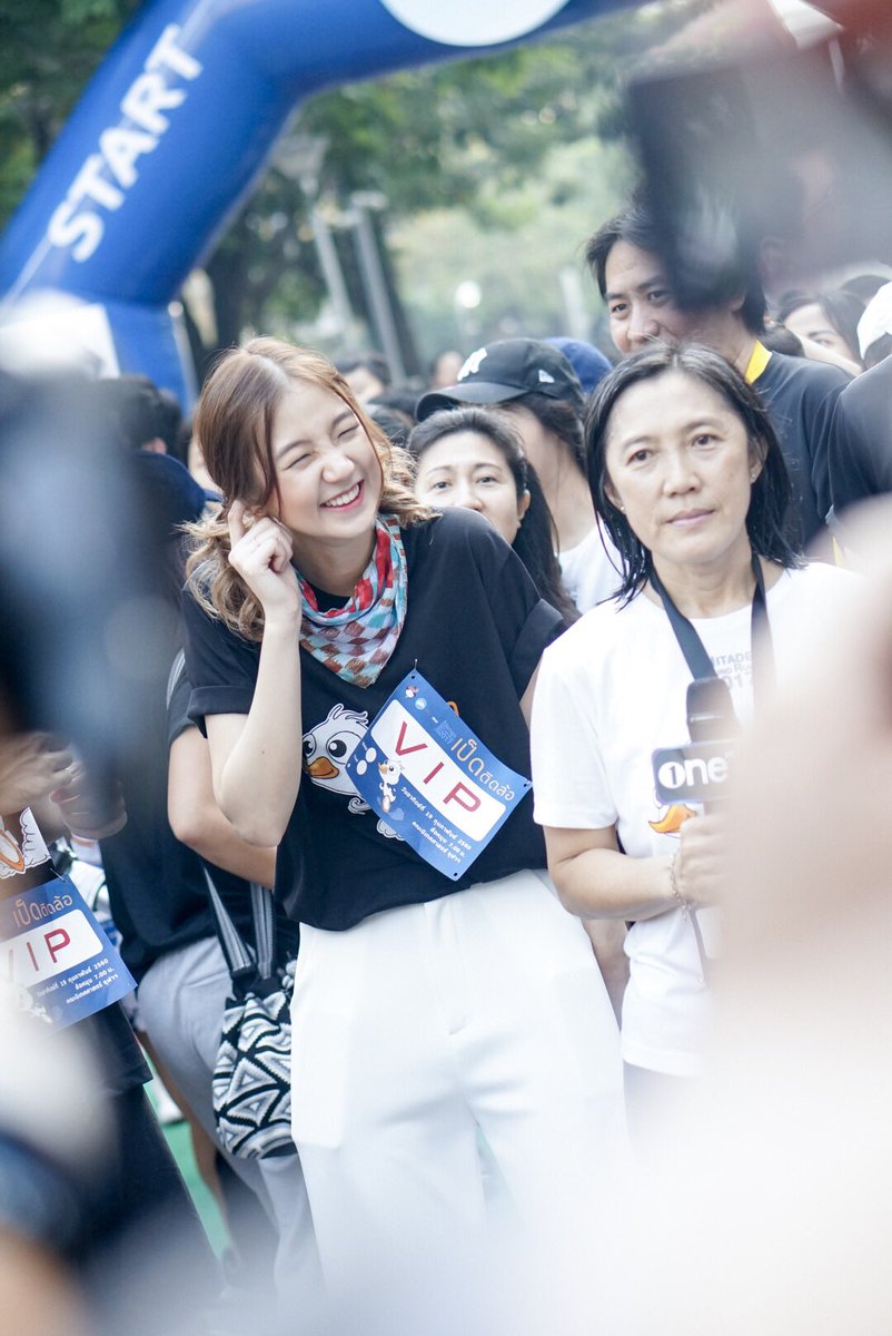 หมวยยยยยยยย ร่าเริงสุดแล้ววววววว กิกิ #เป็ดติดล้อ @THANAERNG