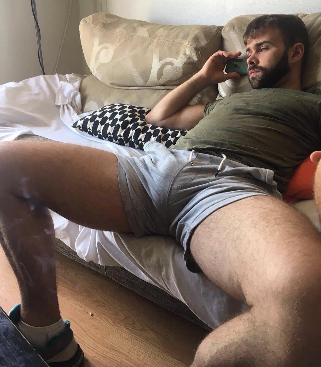 C4_omHUWMAE0hnl.jpg:large