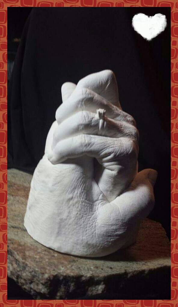 LIHandCasting's tweet image. Love is in the air all month long at Lasting Impressions. 
Have your hands cast with a loved one and commemorate your love for a lifetime.