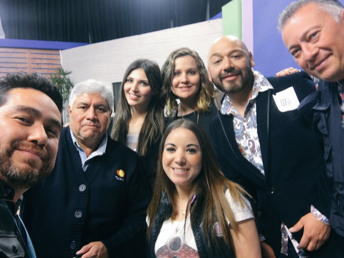 angelsaucedoh's tweet photo. #GraciasTotales @TeleviSaltillo #Casting2017 https://t.co/vUXycUtOJ6