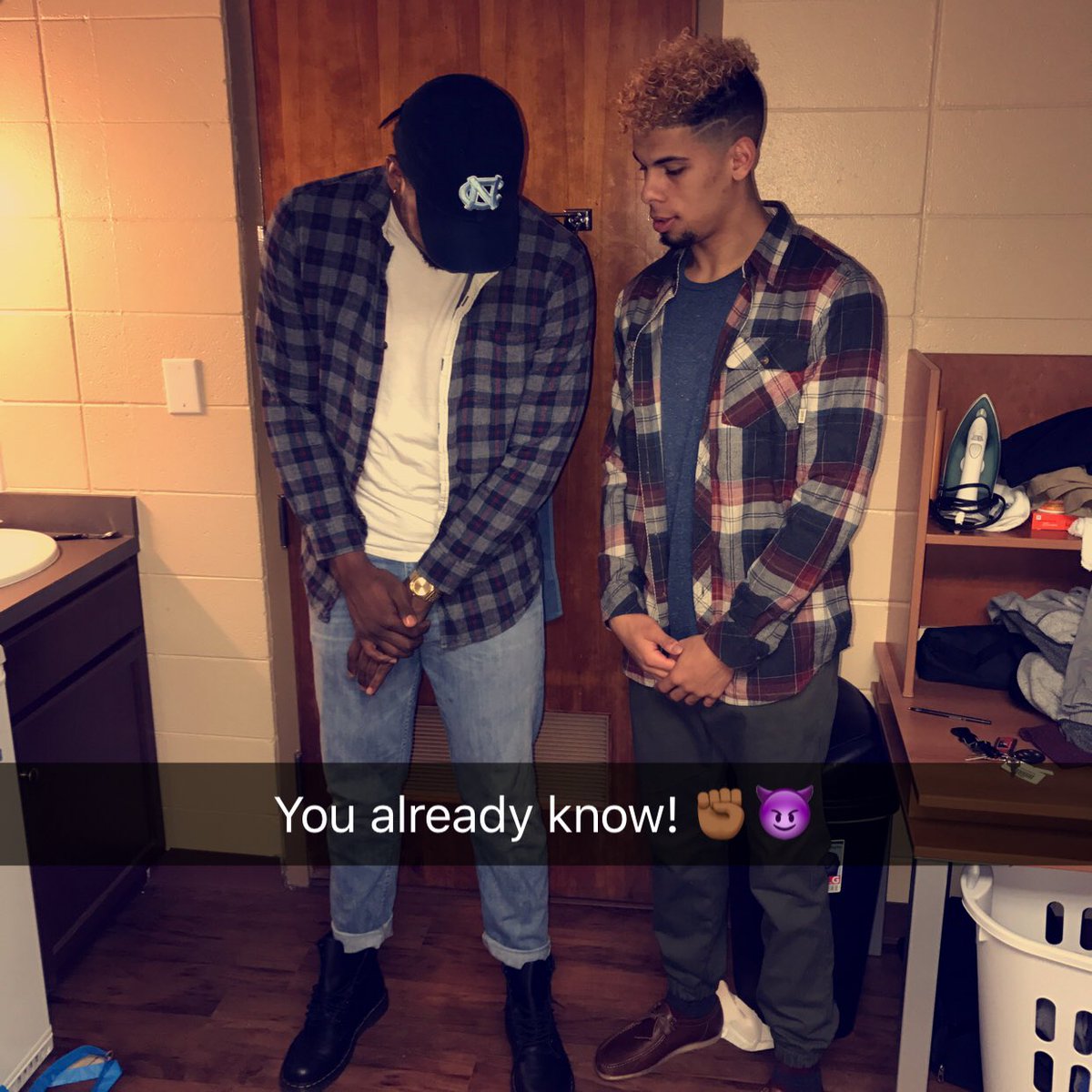 Man_Thats_Debo's tweet image. @DamianHurta1 my brudda ✊🏾