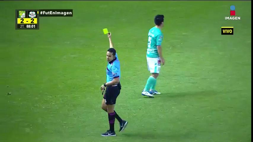 87’ <a href="/clubleonfc/">Club León</a> tarjeta amarilla para Ignacio González.